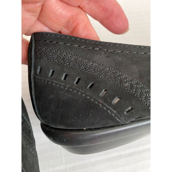 Black Aerosoles Slip-On Boi Oh Boi Nubuck Flats With Perforated Detailing - Size - Picture 8 of 8